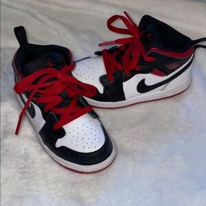 Jordan Kids Black and White Sneakers with Red Laces
